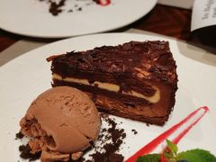 -YUE·6·西式融合餐厅(外滩六号店)