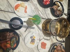 -亚特兰蒂斯-番红花海鲜自助餐厅·鲜活海鲜·小火锅
