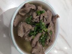 -犇逸·乐山跷脚牛肉·四川现炒(览海店)