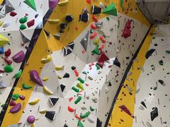 -问山MountQuest攀岩馆