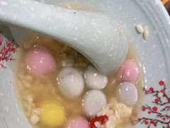 -野山舂·贵州现舂酸汤火锅(鸿通城店)