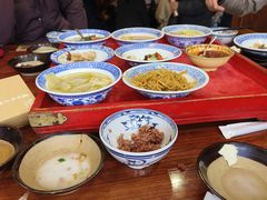 -蓝田九大碗民俗食府(蓝田店)