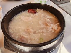 -长寿参鸡汤(朝韩风情街店)