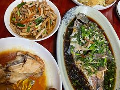 -芦茨金富饭庄·25年老字号·专做稻草鸡