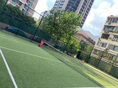 -快网网球俱乐部(长宁区金桥花园球场)