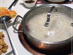 -洪氏嗨捞·猪肚鸡火锅(阳光天地店)