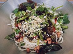 烧椒皮蛋肉沫面-味研所·麵