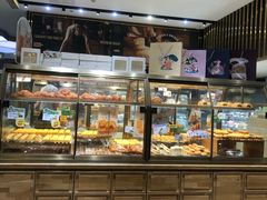 面包甜点陈列柜-仟吉KenGee(国贸360店)