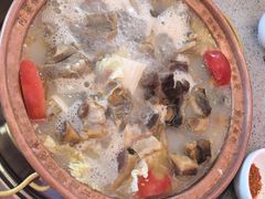 -阿婆情腊排骨火锅(金虹路店)