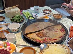 -鸿姐老火锅(花园路店)