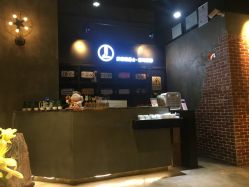 -Kraemer Paris  苏豪路易士·嘉玛发廊