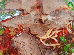 -陆元丰·兰州纯汤牛肉面(自强西路店)