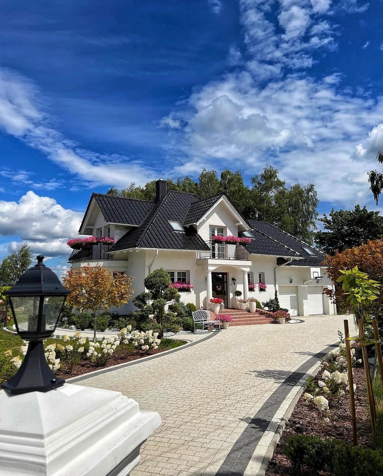 别墅小屋好风光