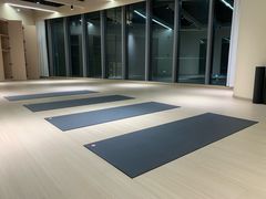 -乐刻瑜伽·普拉提·小瑜荚YogaPod(滨江银泰店)