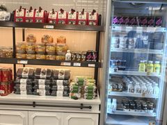 -85度C(生甜甜圈研究工坊·上海局门店)