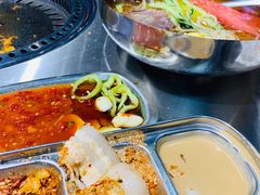 -马路牙子烧烤音乐酒馆(望京店)
