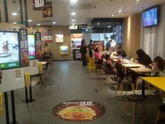 大堂-麦当劳(燕顺路店)