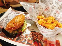-The Habit Burger Grill 哈比特汉堡(复兴soho店)