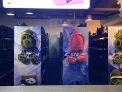 -乔波室内滑雪场