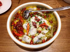 头牌酸萝卜鱼-小厨娘淮扬菜(六合欢乐港店)