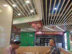 -德克士(场中路店)