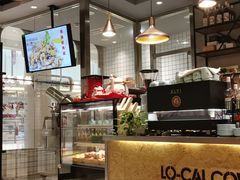 -LO CALCOW卡路力轻食主义餐厅(陆家嘴店)
