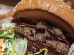 BBQ培根牛肉特堡-The Habit Burger Grill 哈比特汉堡(复兴soho店)