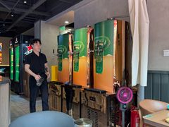 -街角等你.大连海鲜烧烤.经典铁板海鲜串(西安路店)