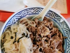 -吉野家(秀谷店)