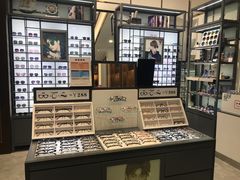 -回瑞眼镜·蔡司·依视路官方授权店(广益路万达店)