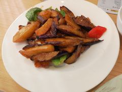 -关东小磨东北菜(上海长风大悦城店)