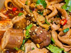 肉肉拼-多嘴超级肉蟹煲(中街恒隆故宫店)