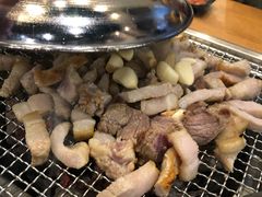 -肉甲韩国木炭烤肉(新壹街1店)