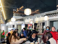 大堂-王明古法砂锅居(开化寺店)