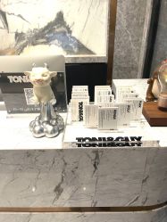 -TONI&GUY