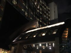 -三亚湾海居铂尔曼度假酒店