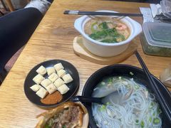 -二哥米线 丽江店