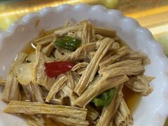-金杨拉面王小吃面馆·牛三宝面·红烧牛肉粉