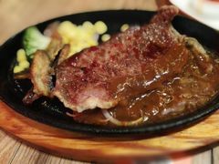 -玛格萝妮(汇智国际商业中心店)
