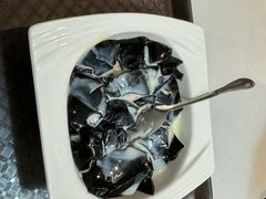 -梧州双钱龟苓膏(丽港航母店)