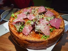 -Dragon Pizza•圆脸龙披萨·牛排餐厅