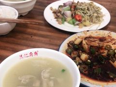 -温记府廟豆汤饭·始于1955年(海椒店)
