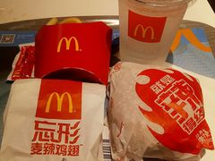 麦辣鸡腿堡套餐-麦当劳(宝山大厦店)