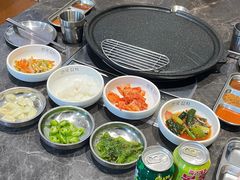 -彭妈家•韩国烤肉料理(张杨路店)