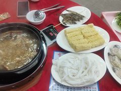 -花苑美食横琴生蚝火锅(拱北粤华路店)