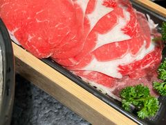 -湊湊火锅·茶憩(杭州湖滨银泰in77店)