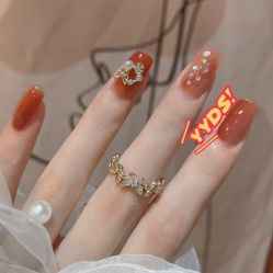 -ZX·美睫设计师汇聚店
