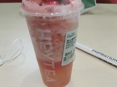 -喜茶(北京华贸购物中心店)