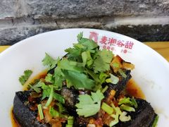 -呷佬·长沙手工米粉(金沙江路店)