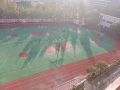 -上海市工商外国语学校